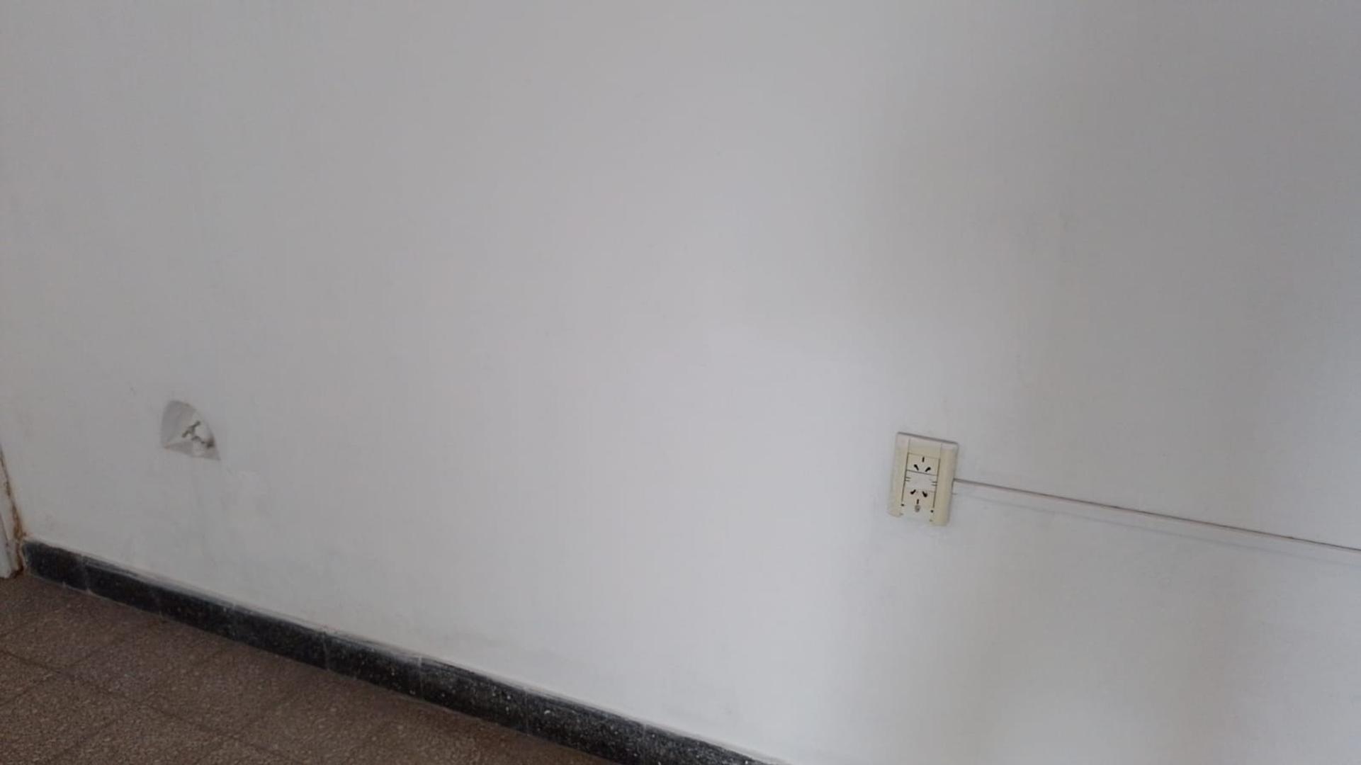 ALQUILER SALON COMERCIAL