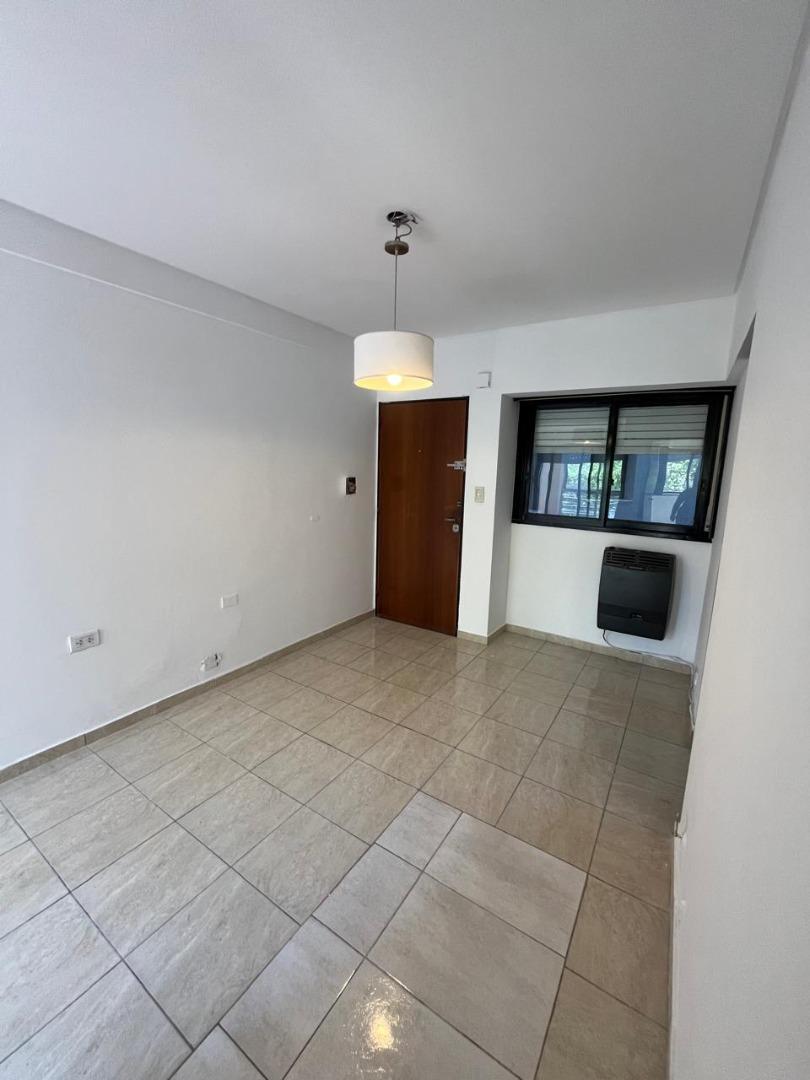 Departamento en Alquiler en La Plata, $ 450.000