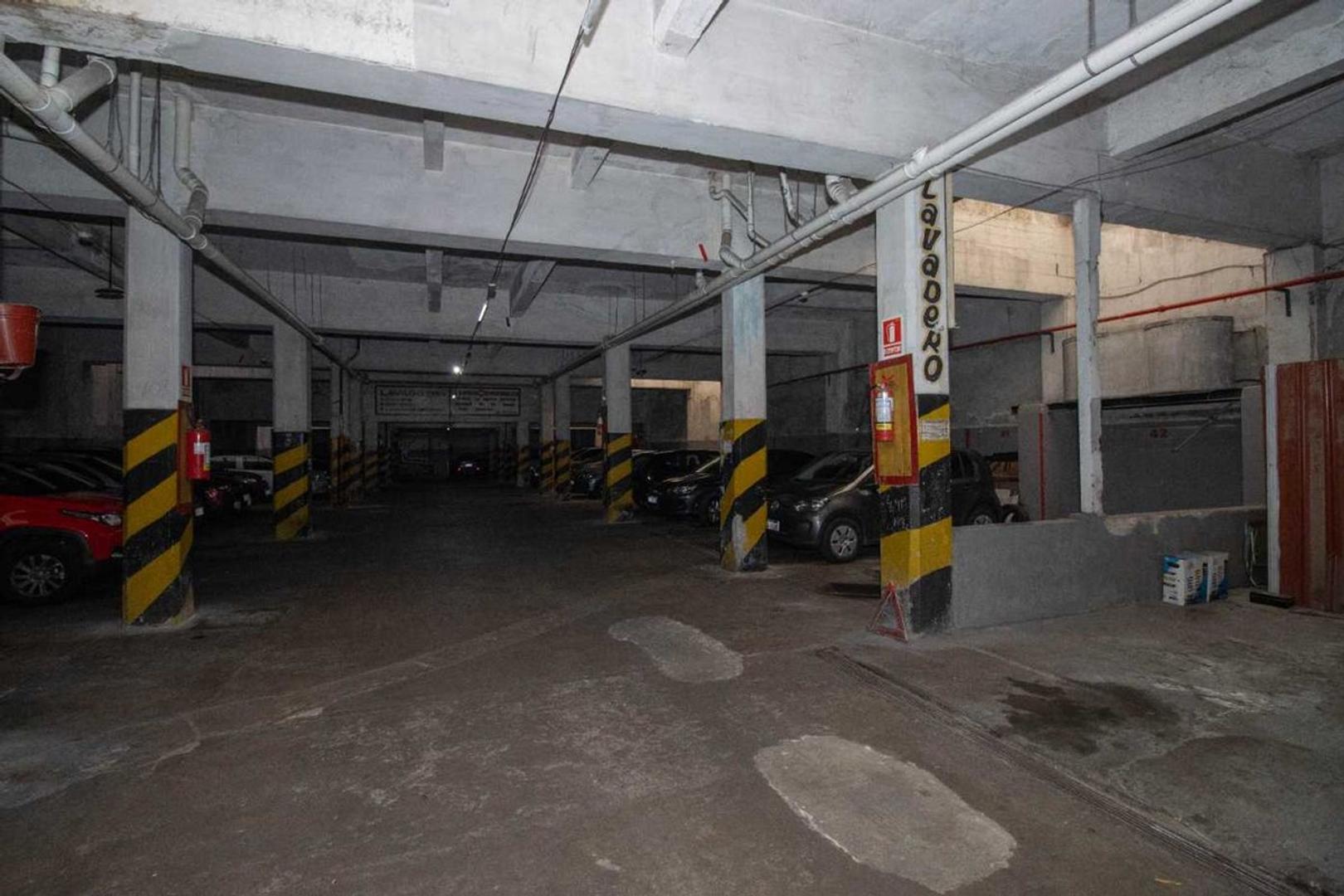 Venta Cocheras  Bella Vista oportunidad inversión