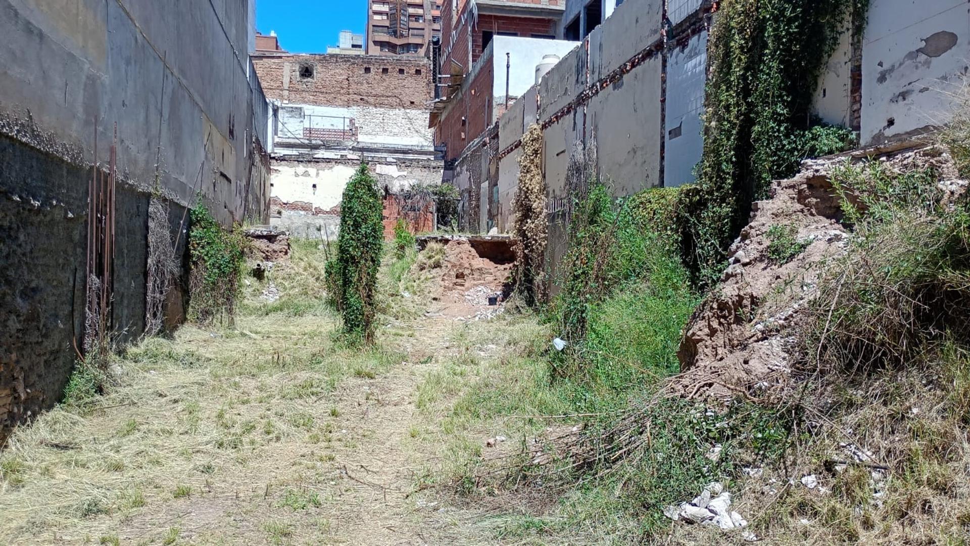 Terreno en Venta, FOS 80