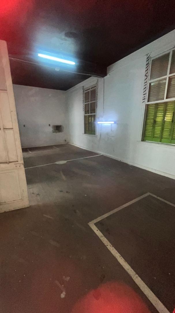 LOCAL EN ALQUILER EXCELENTE OPORTUNIDAD  PARA SALON