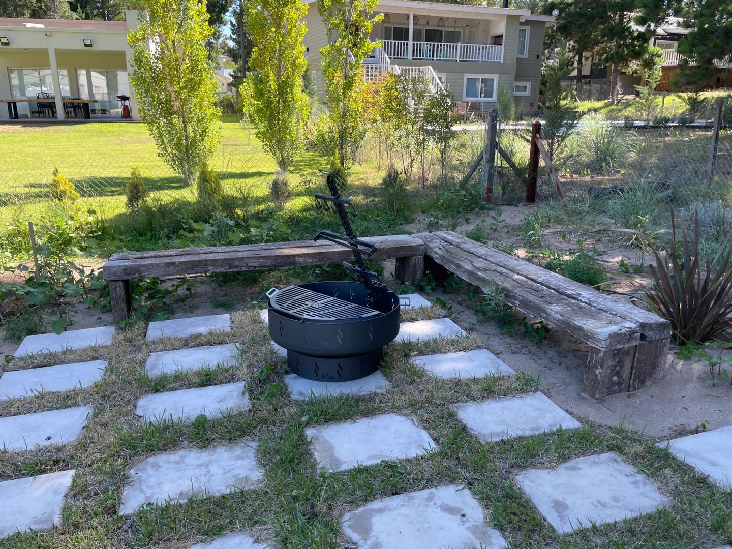 Alquiler Casa 4 dormitorios con piscina Barrio Deportivo