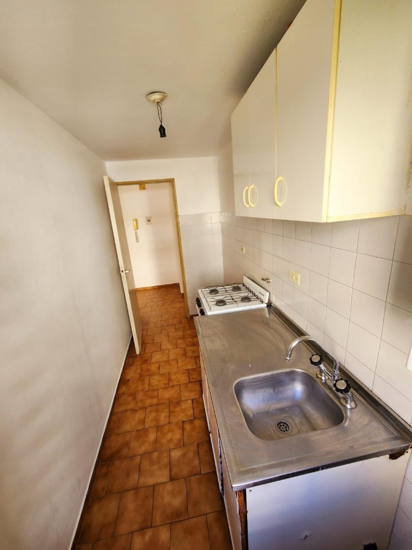 VENDE DEPARTAMENTO UNA HABITACION PASAJE OBSERVATORIO