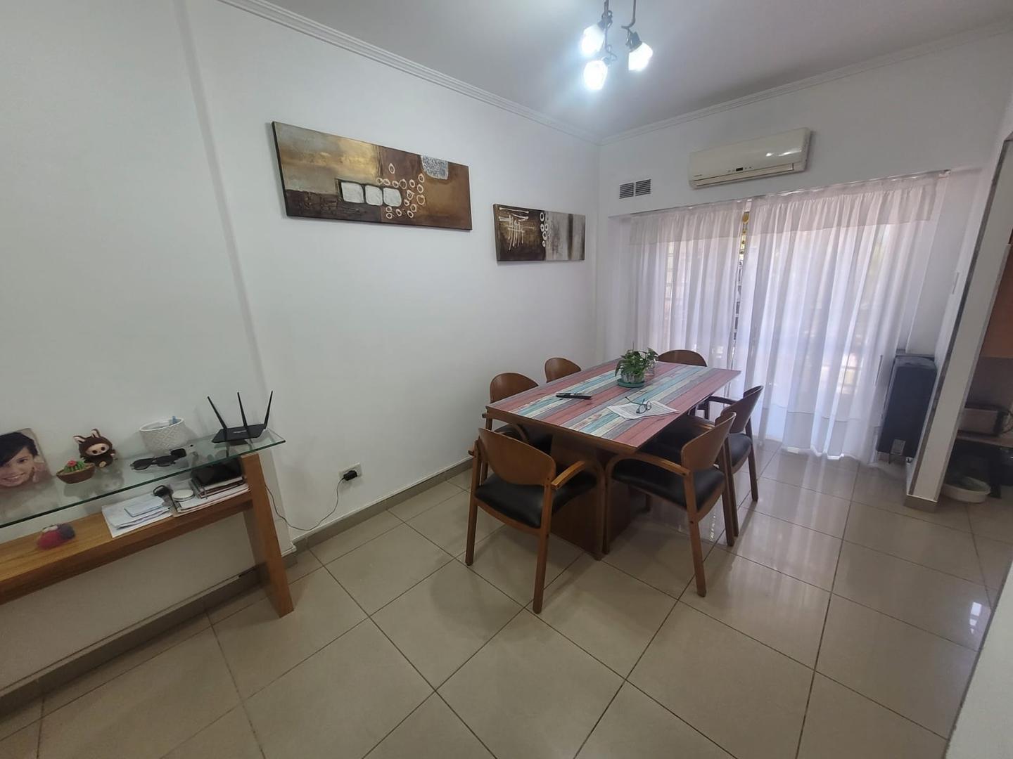 Departamento 3 ambientes con 2 baños