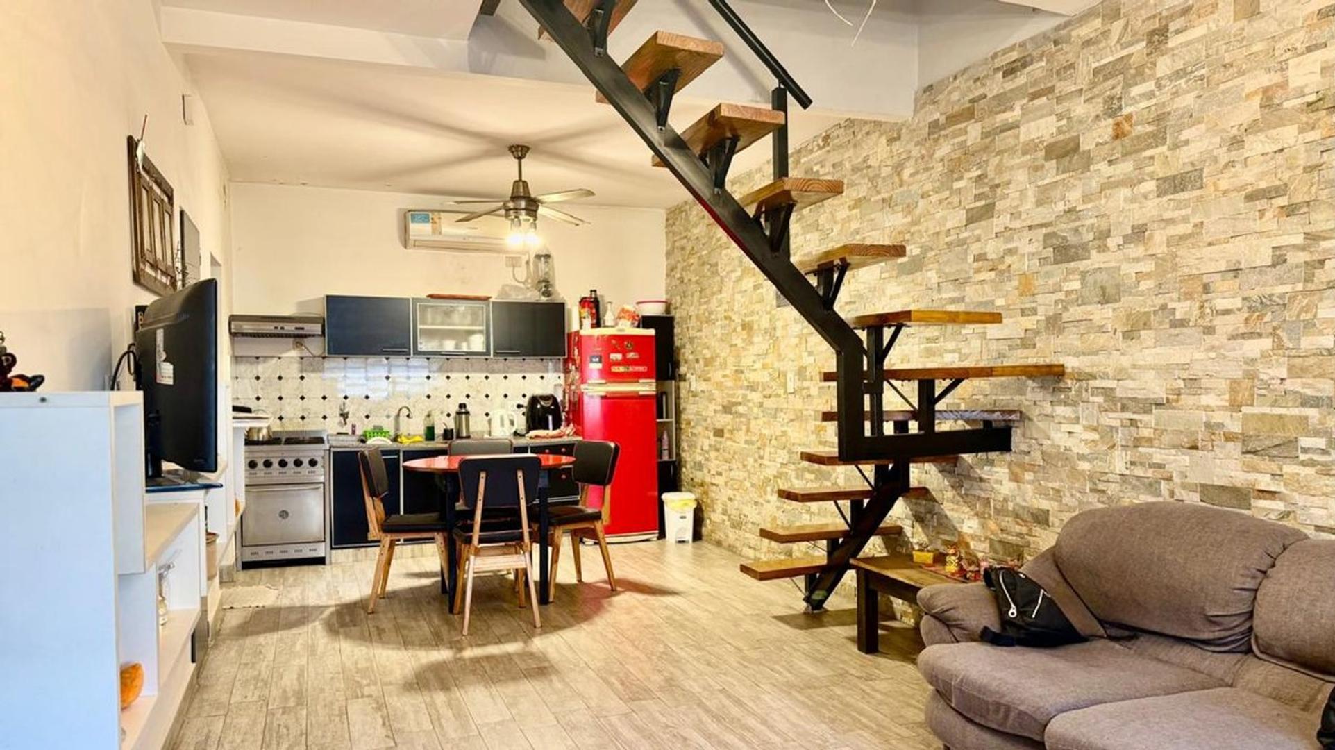 Venta PH tipo Duplex 4 amb San Martin con cochera