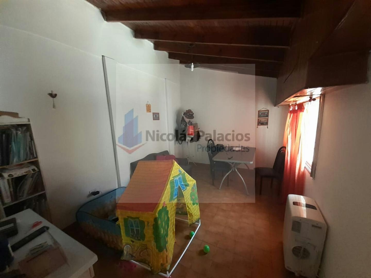 Depto Tipo Casa en Venta en Bernal, USD 40.000