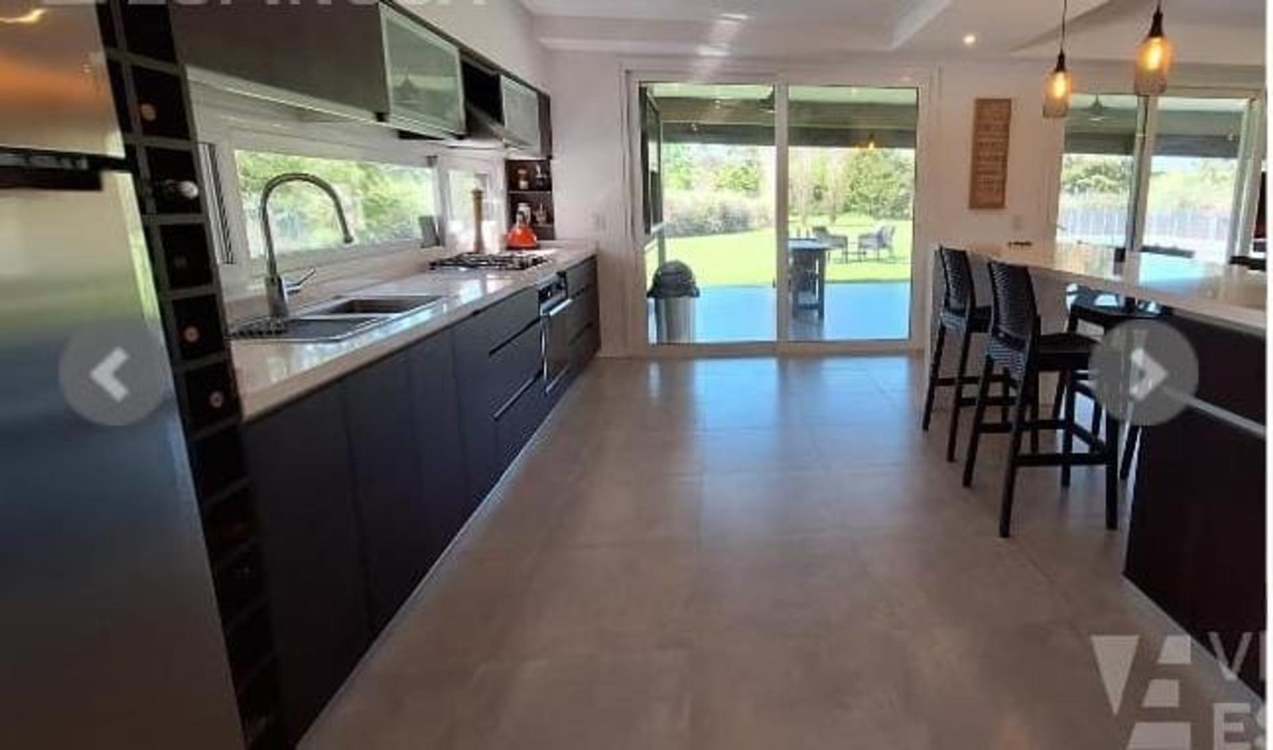 Casa en Venta de 4 dormitorios