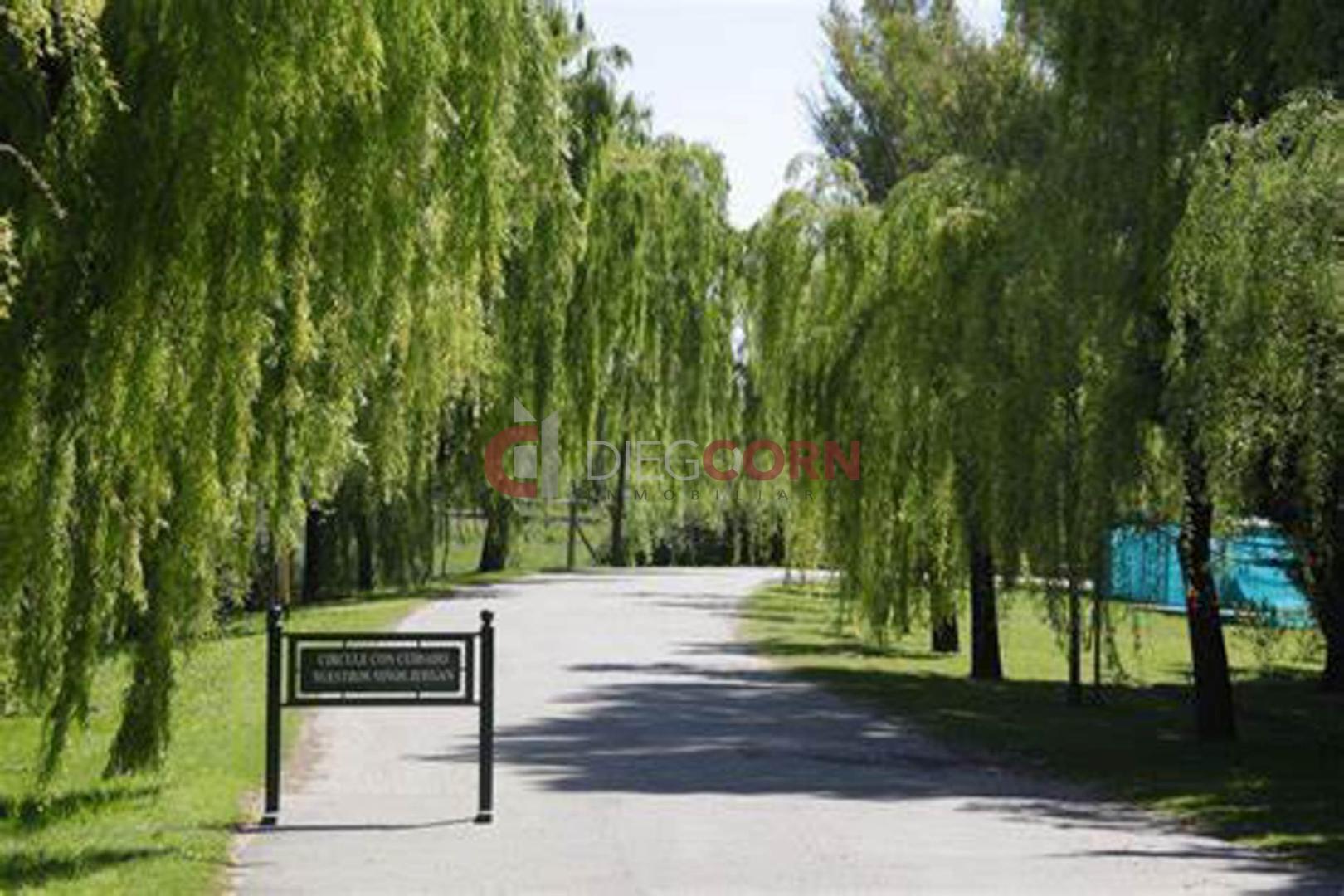 Av. Presidente Juan Domingo Perón 10298