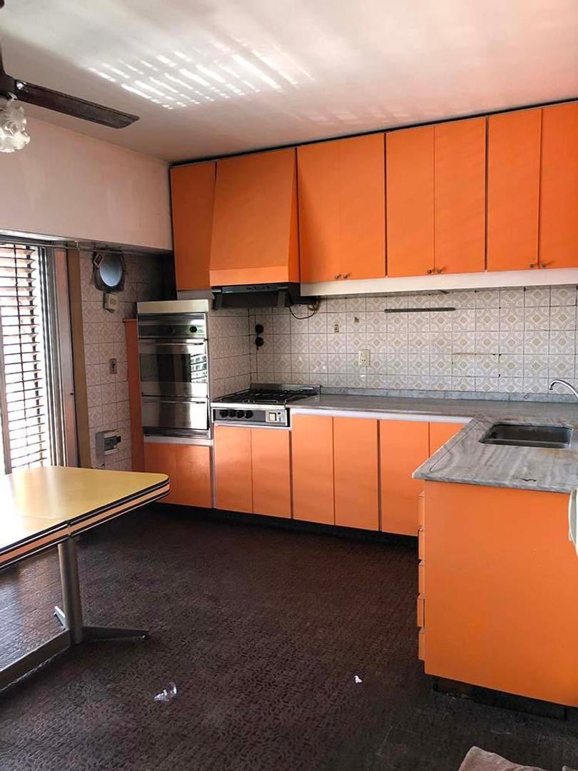 CHALET EN 1° PISO EN EXCELENTE UBICACIÓN  nuevas condicione