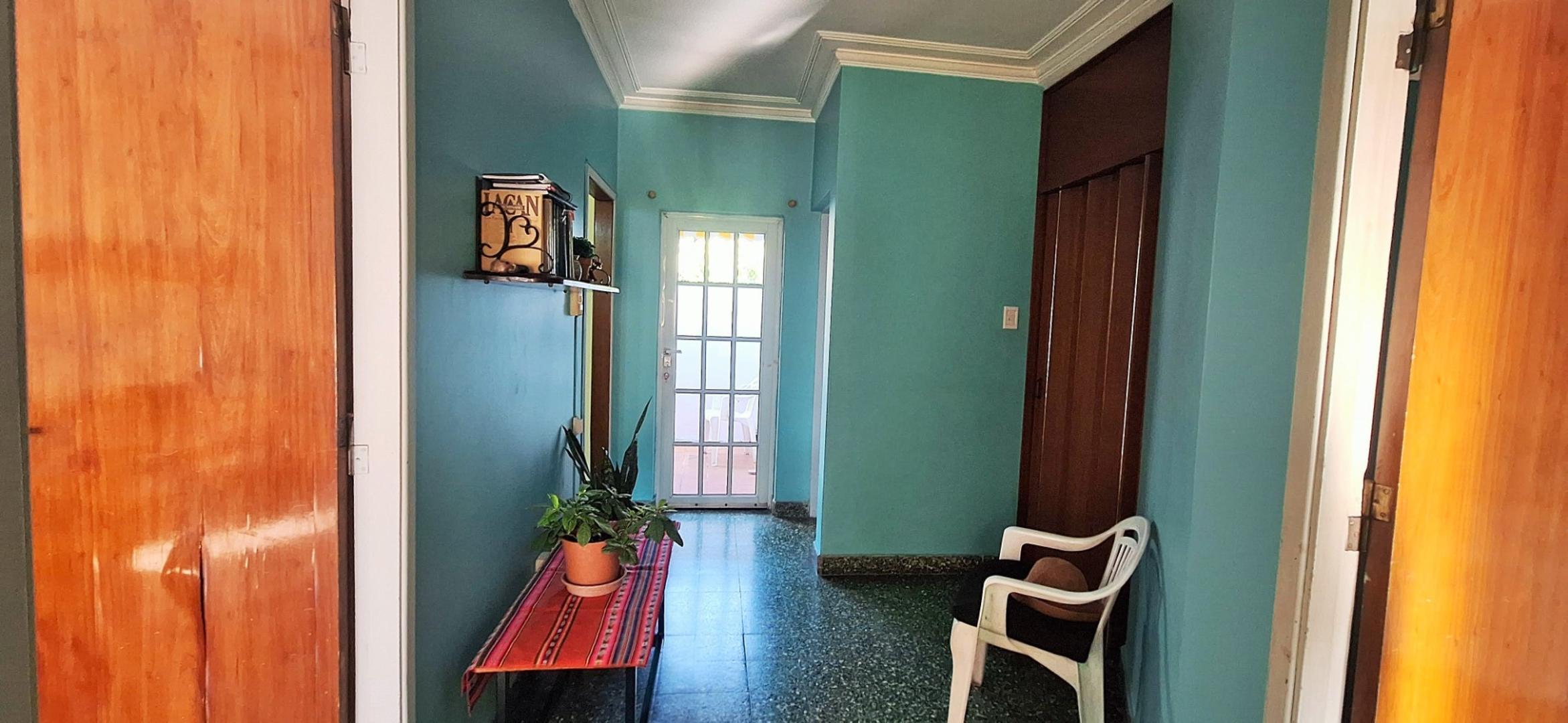 Depto Tipo Casa en Venta en Banfield, USD 95.000