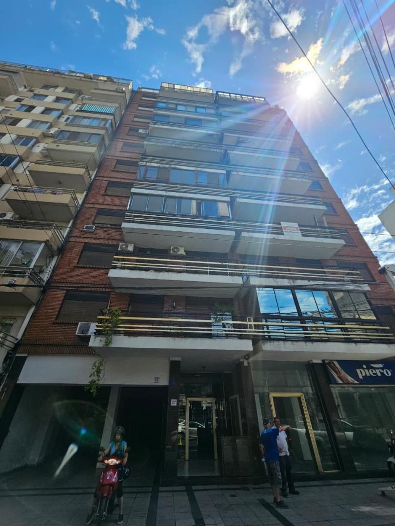 DEPARTAMENTO DOS DORMITORIOS EN BARRIO MARTIN