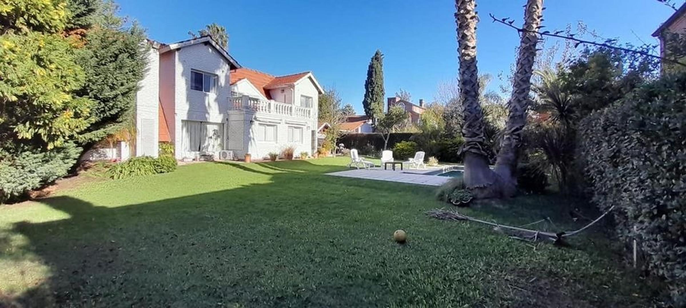 Casa en Venta en Club Privado Loma Verde, USD 145.000