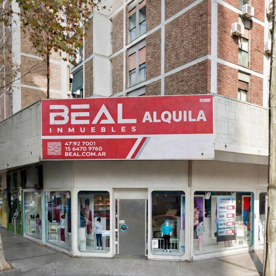 Local destacado en pleno Martínez