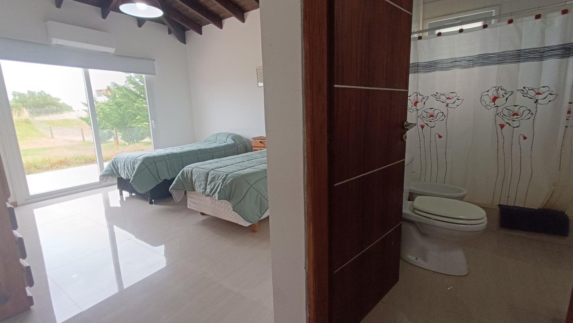 VENTA CASA COSTA ESMERALDA