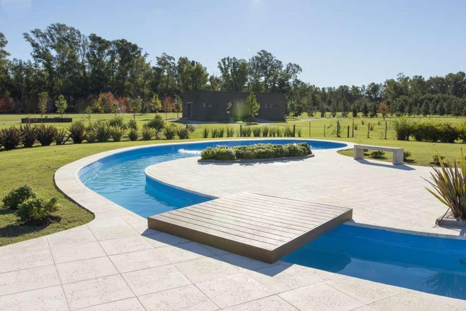 LOTE EN VENTA CAMPOS DE ROCA 2 A 100 METROS DEL CLUB HOUSE