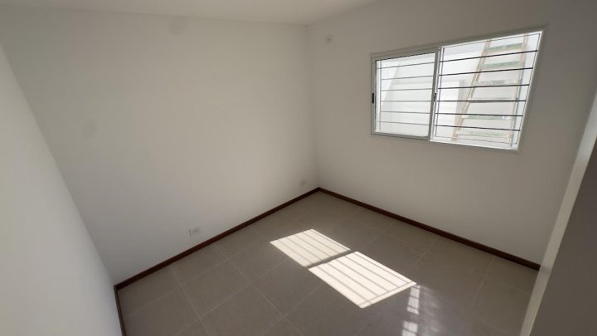 Departamento en Venta en Granadero Baigorria, USD 70.000