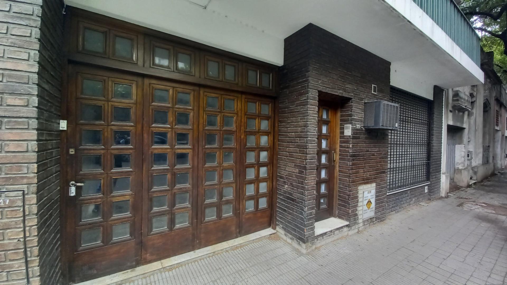 Casa en Alquiler de 3 dormitorios