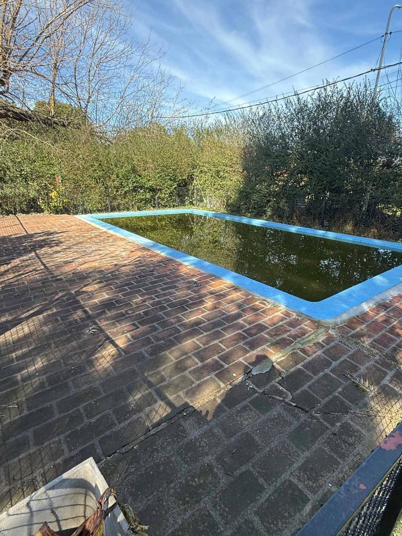 Casa 2 ambientes con 1 baño