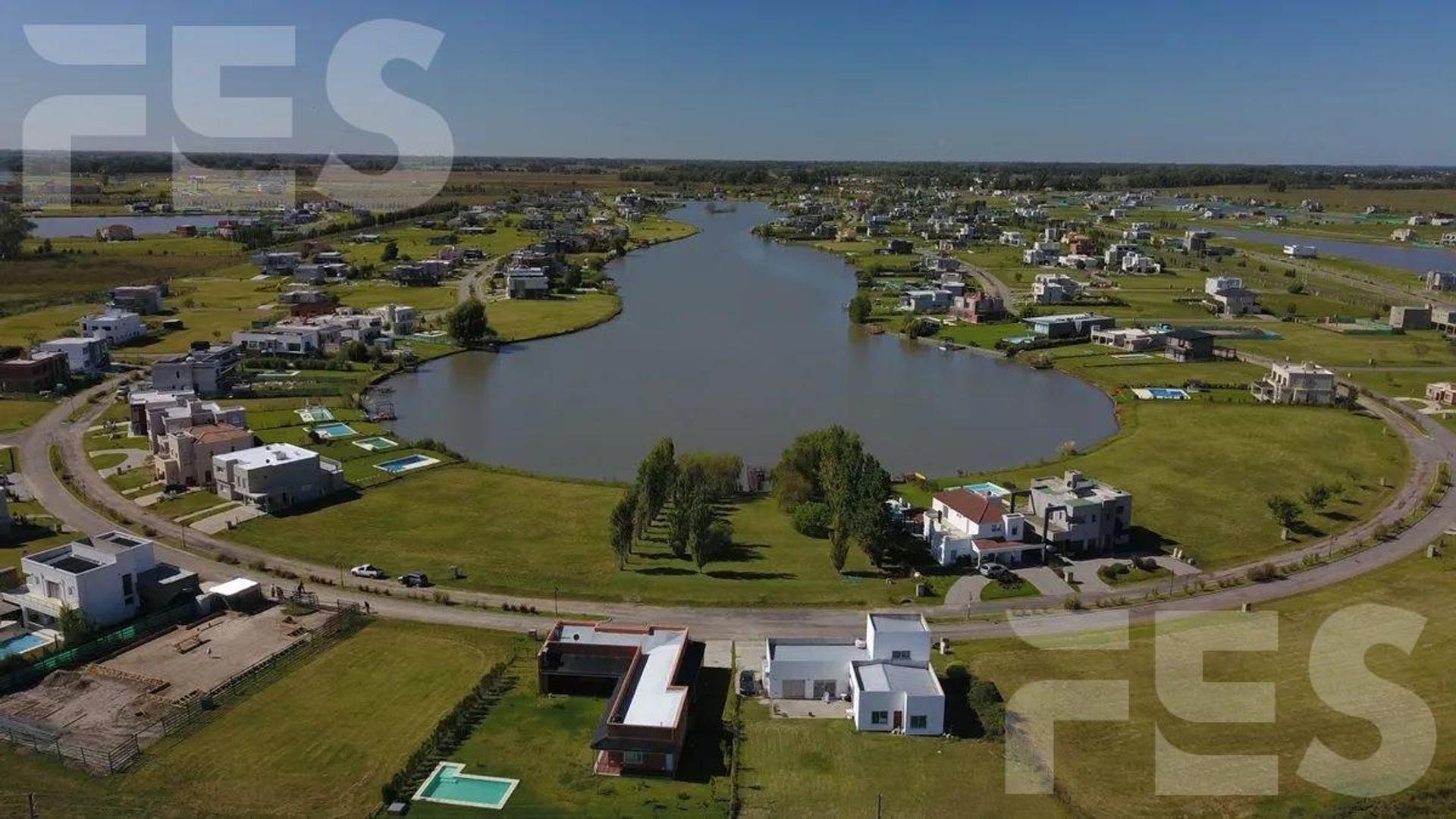 Terreno en Venta 18  mts Fondo