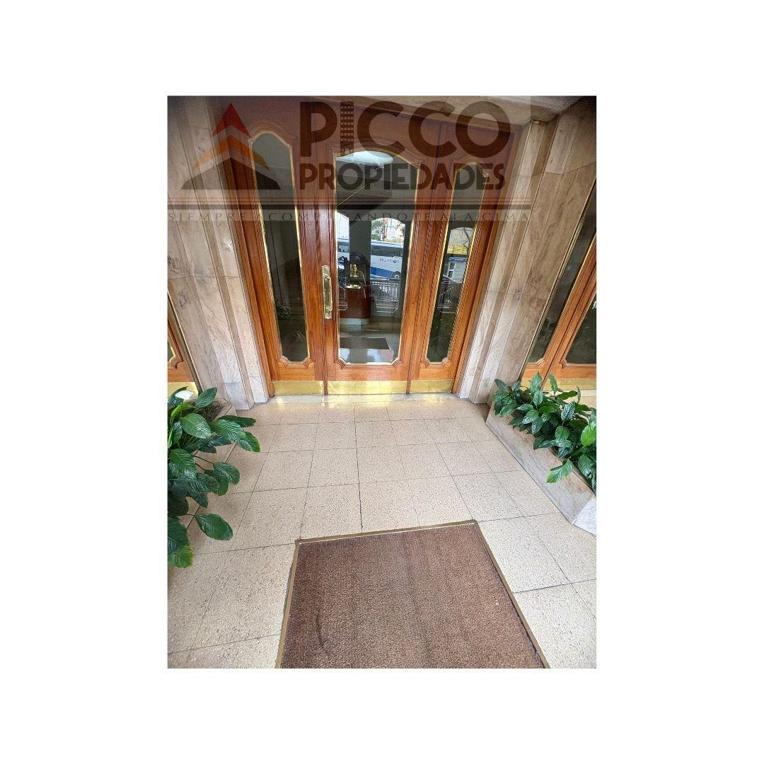 DEPARTAMENTO 5 AMB APTO PROFESIONAL Y VIVIENDA  