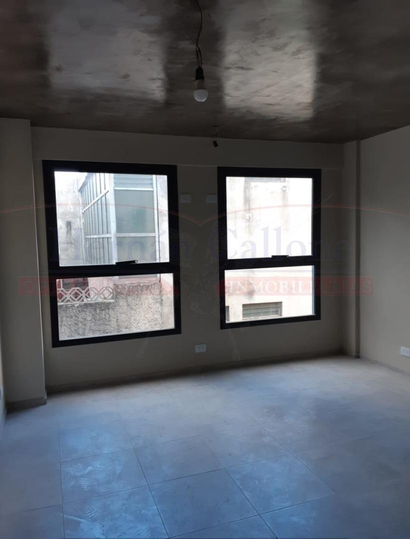 Florencio Varela 2614 , Piso 2