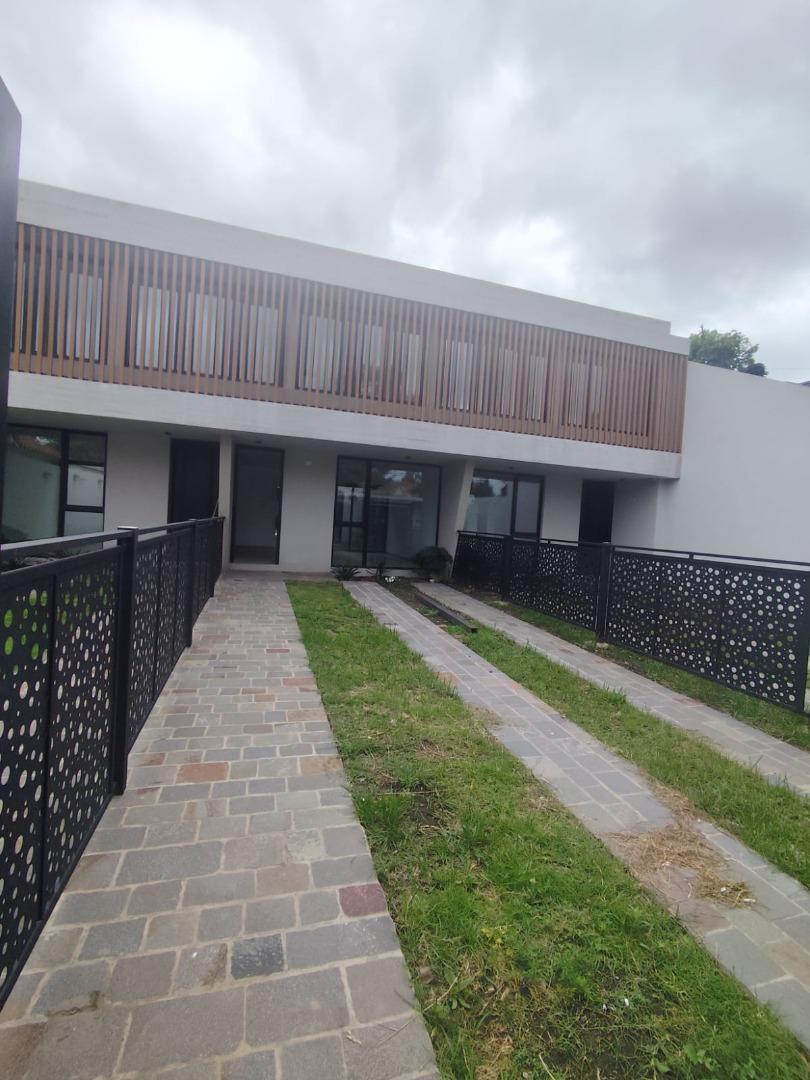 Narciso De Laprida 300