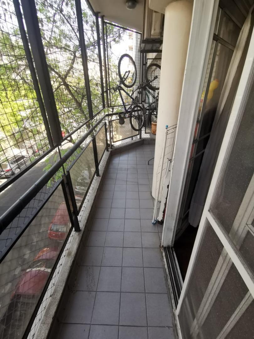Semi piso al frente 3 amb balcon 2 baños a mts pedro goyena