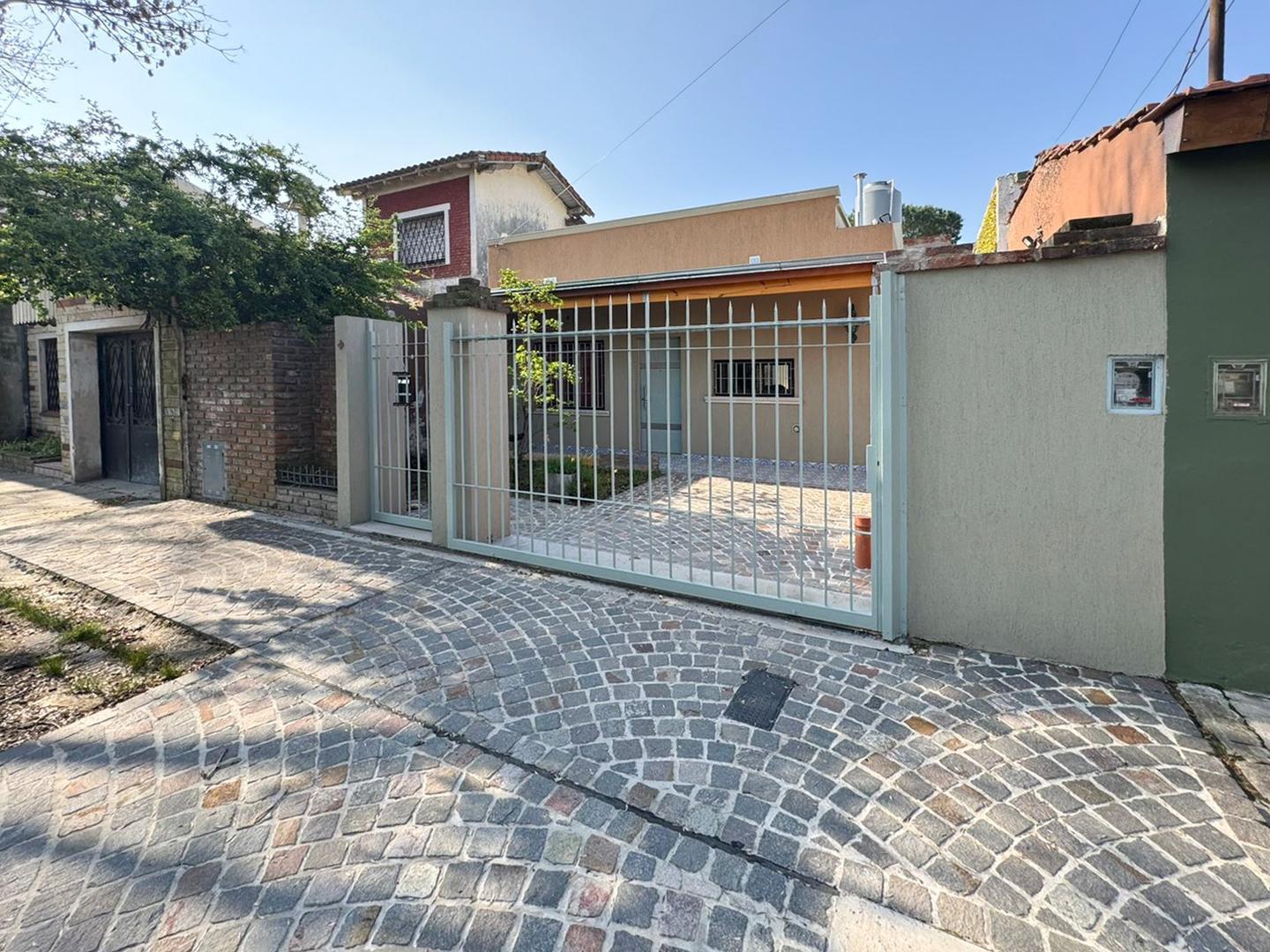 Dr. Raúl Alfonsin 952