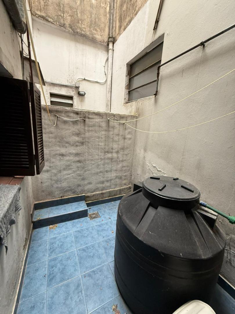 Madero 1300 , Piso PB