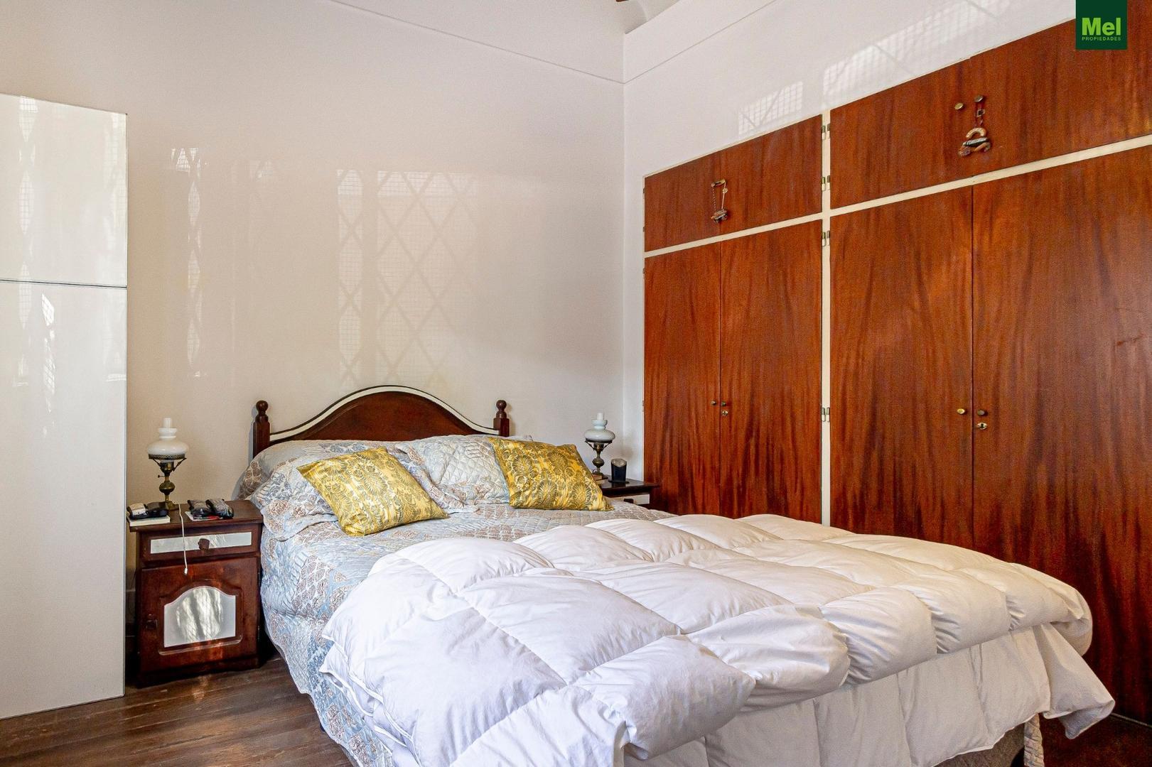 CASA | TRES AMBIENTES | URQUIZA + PATIO + TERRAZA