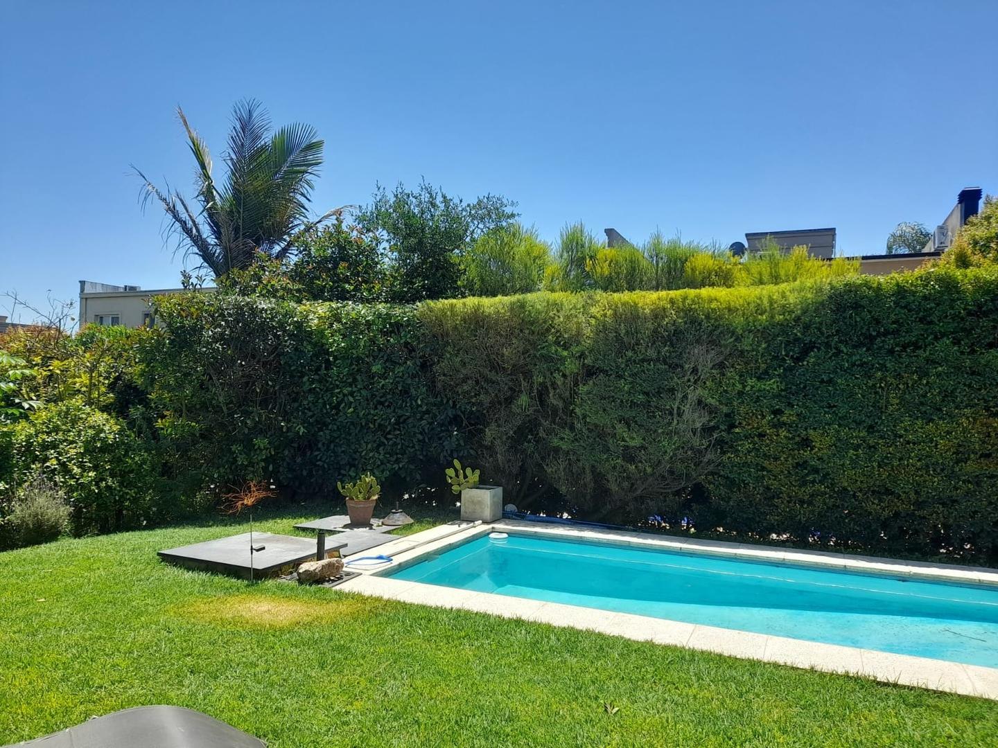 B. CERRADO LOS OLIVARES | LOTE 300 M2  | CUB. 100 | 2 DORM