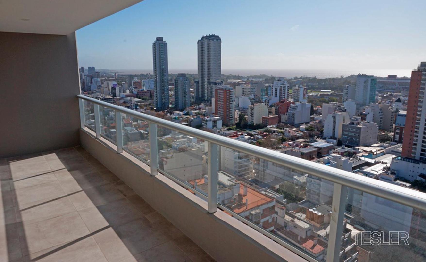 Torre Congreso 1810 Piso alto vista al río 3 dormitorios Dependencia 2 cocheras Amenities