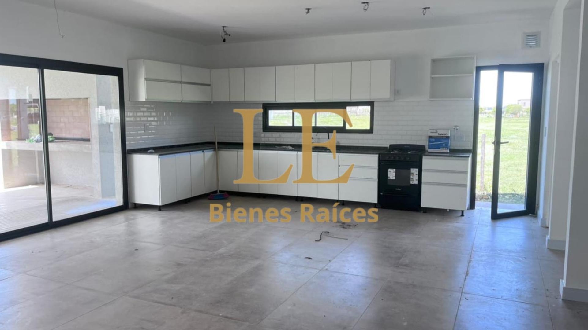 Casa en Alquiler A Estrenar