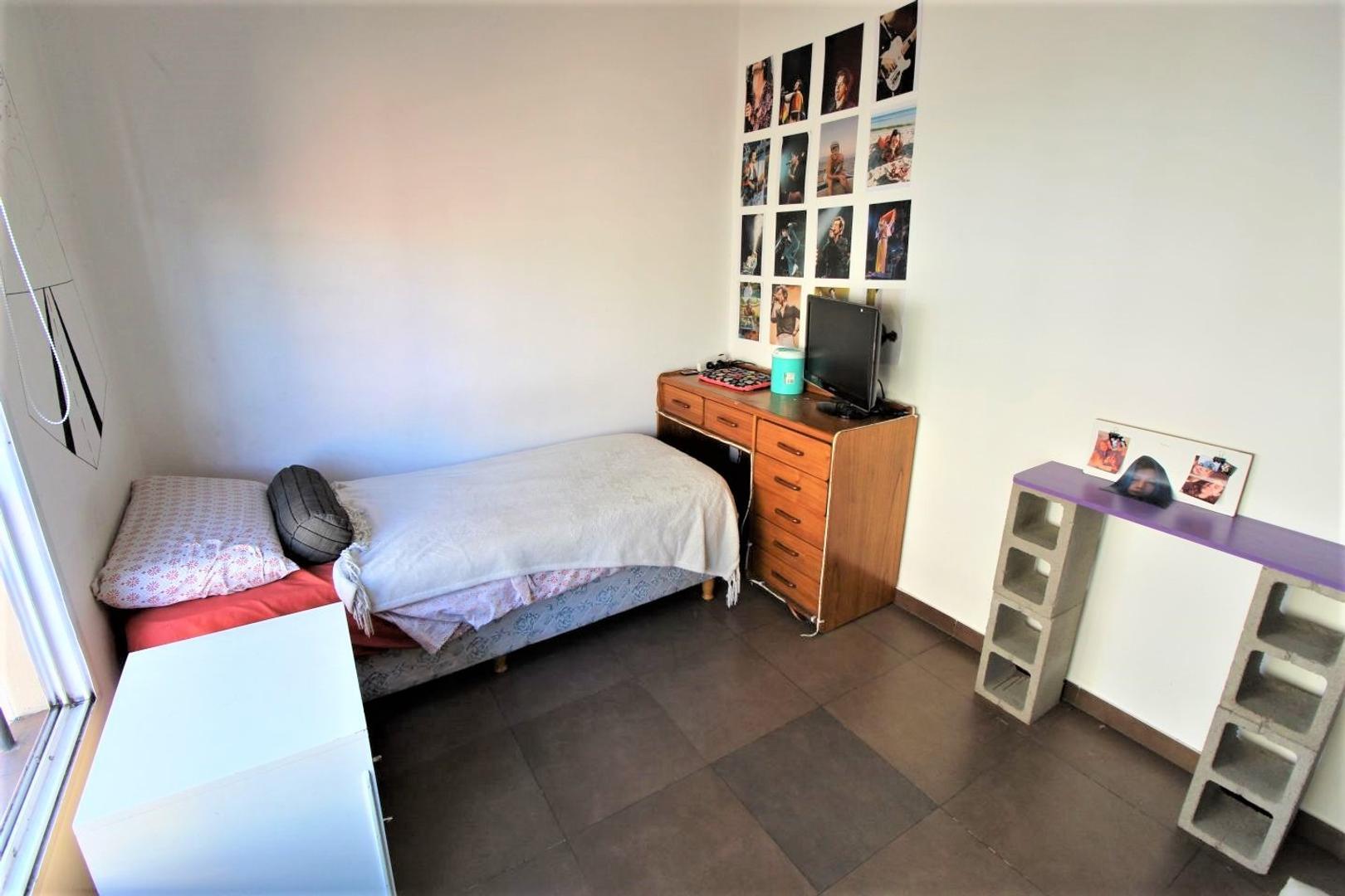 Depto Tipo Casa en Venta al Este