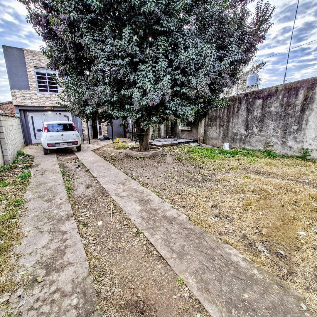 CASA DUPLEX EN GENERAL RODRIGUEZ