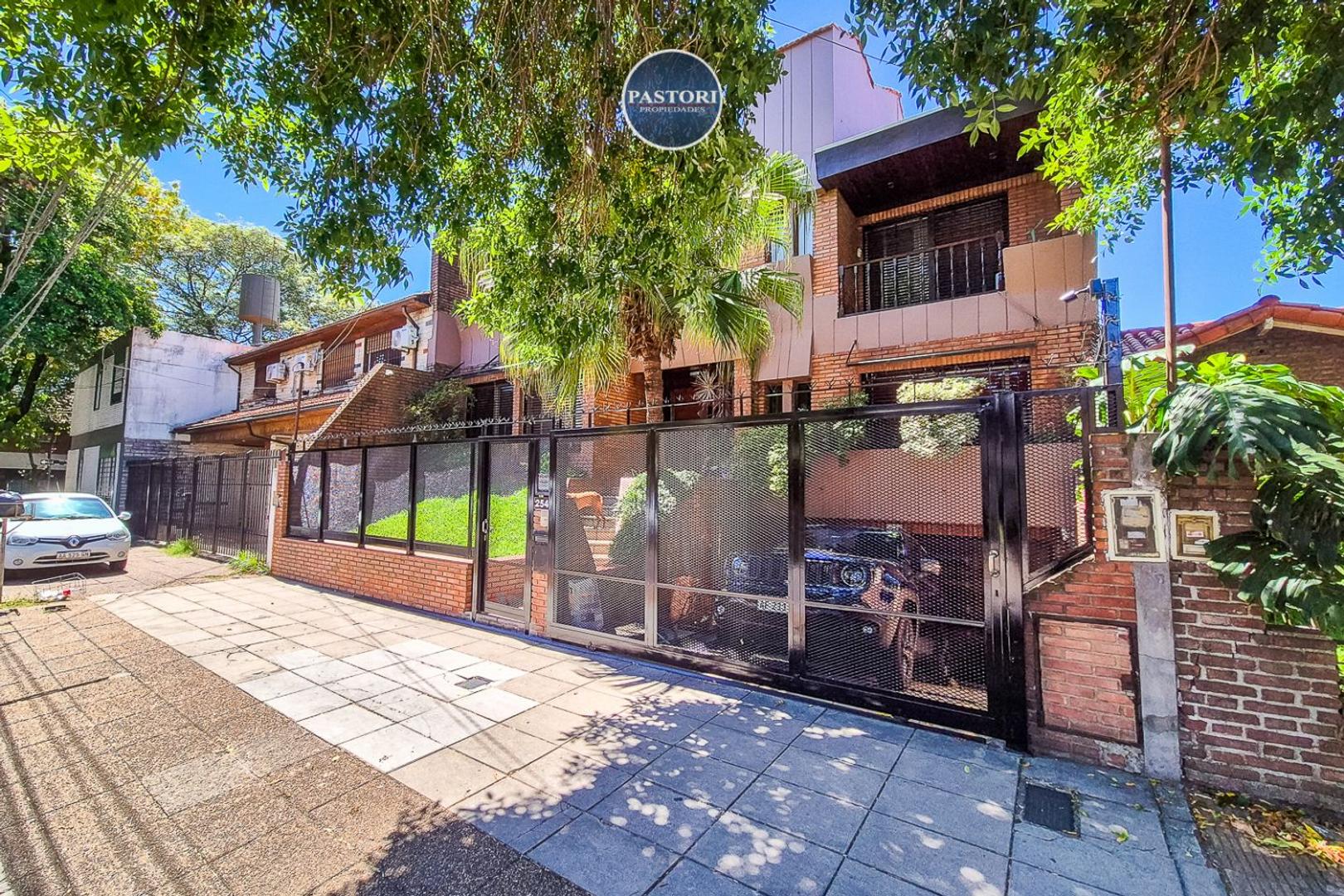 Casa en Venta de 5 dormitorios