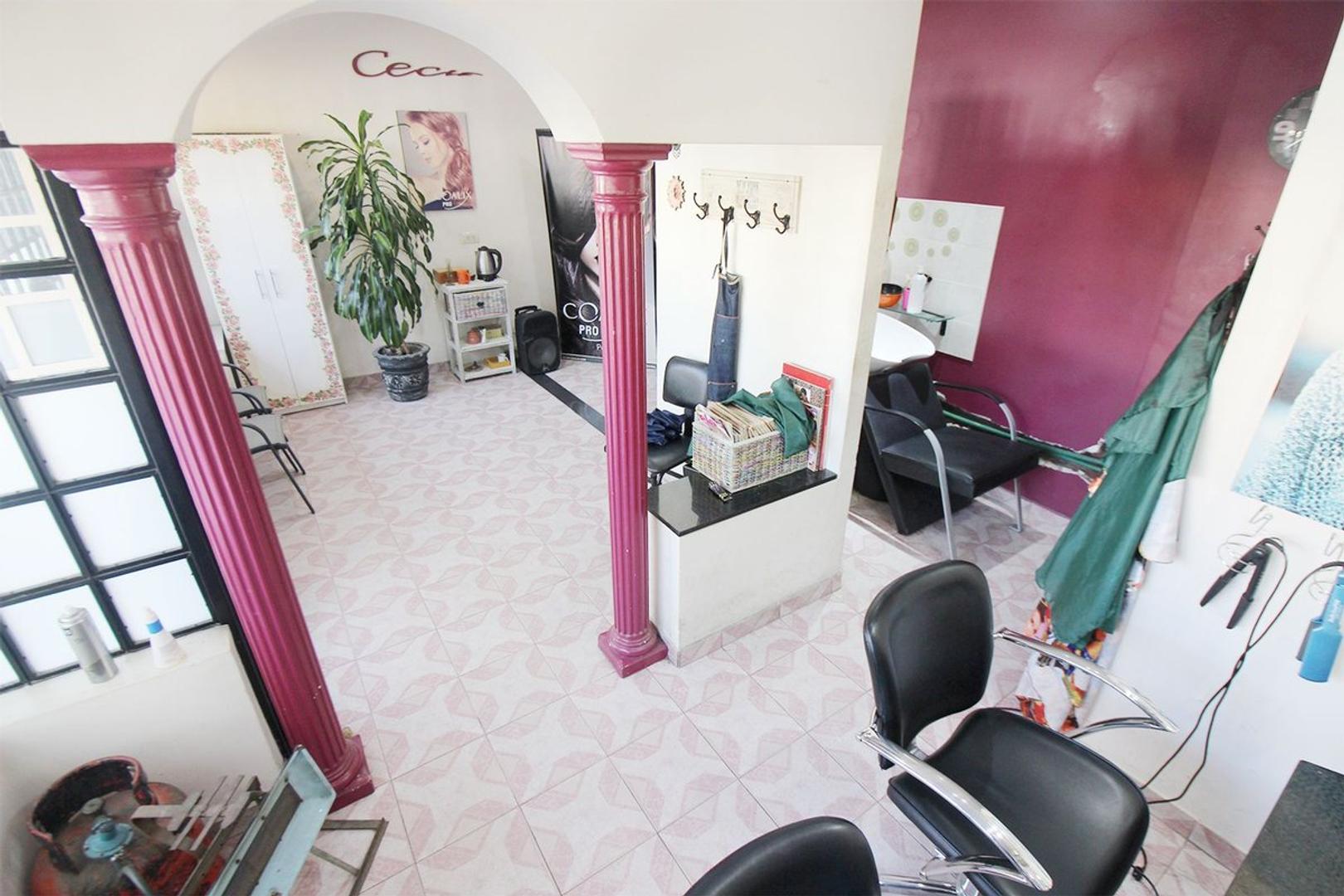 Casa en Venta con 1 cochera