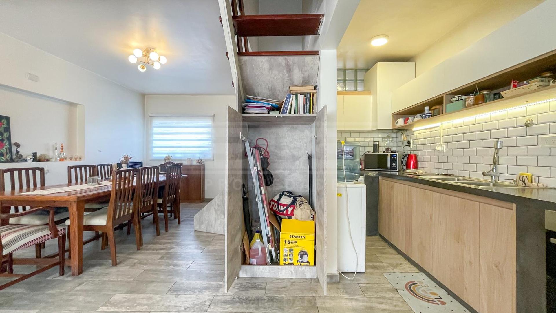 Depto Tipo Casa 4 ambientes con 1 baño