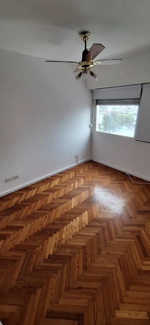 Sarmiento 1893 , Piso 5