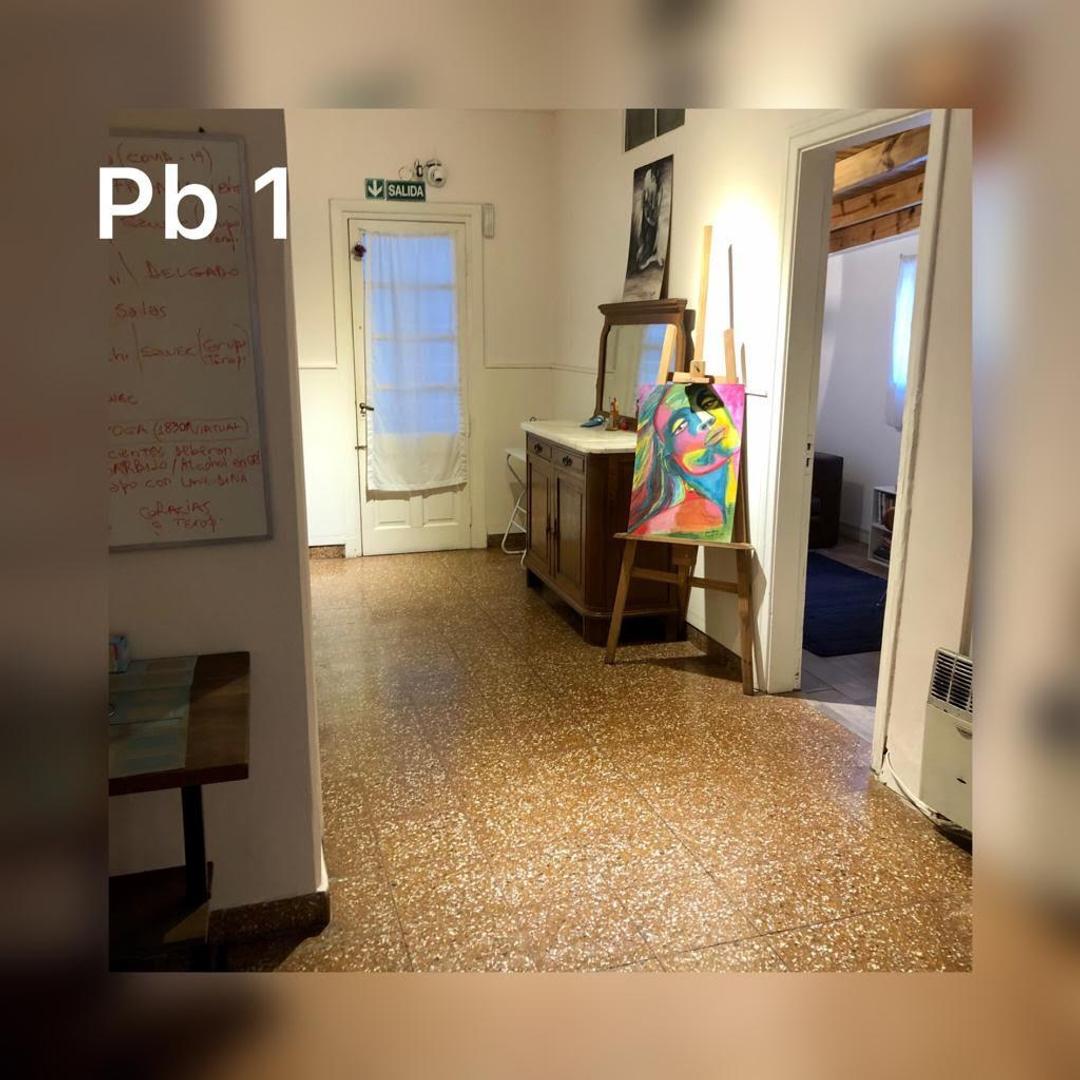 Casa en Alquiler en Temperley, $ 800.000