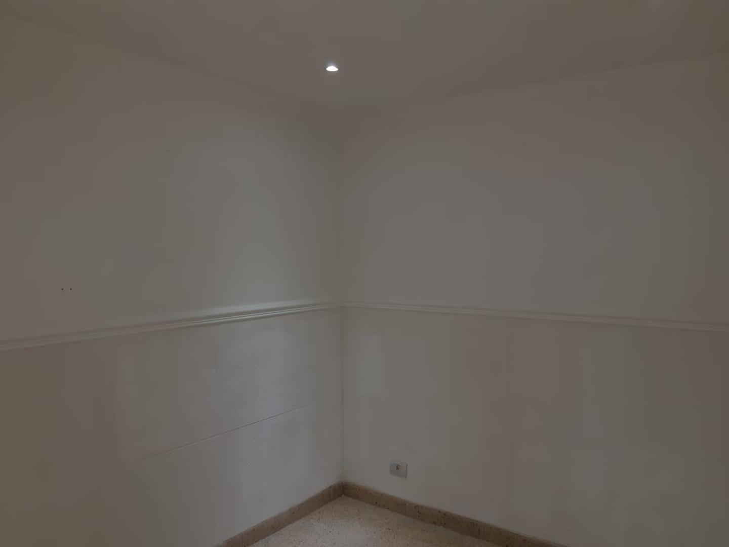 PH AL FRENTE MUY BUENA UBICACION