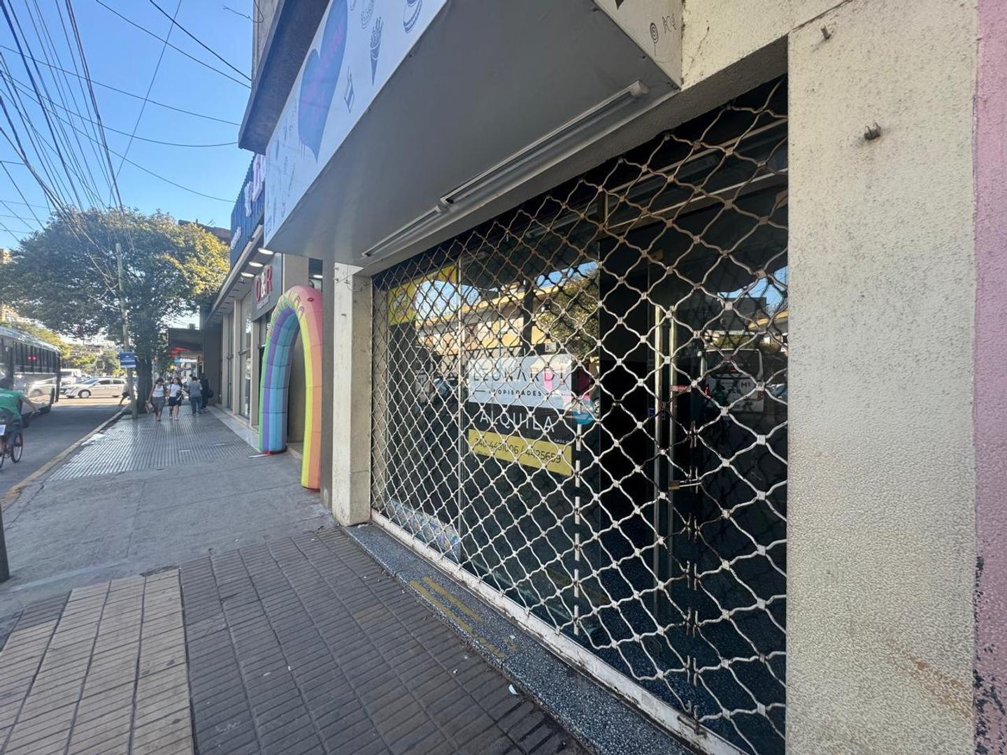 Local Alquiler, 40 años, Tapia Cruz 953, Centro, Belen De Escobar