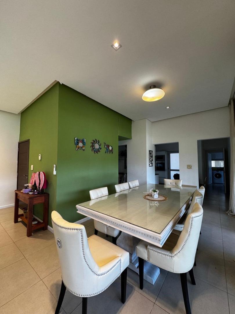 Casa en Venta en Pueblo Esther, USD 195.000