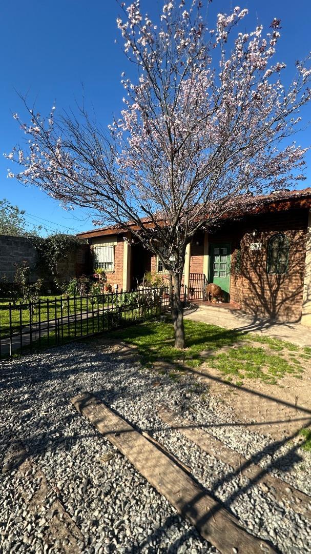 Casa en Venta en Mariano Acosta, USD 120.000