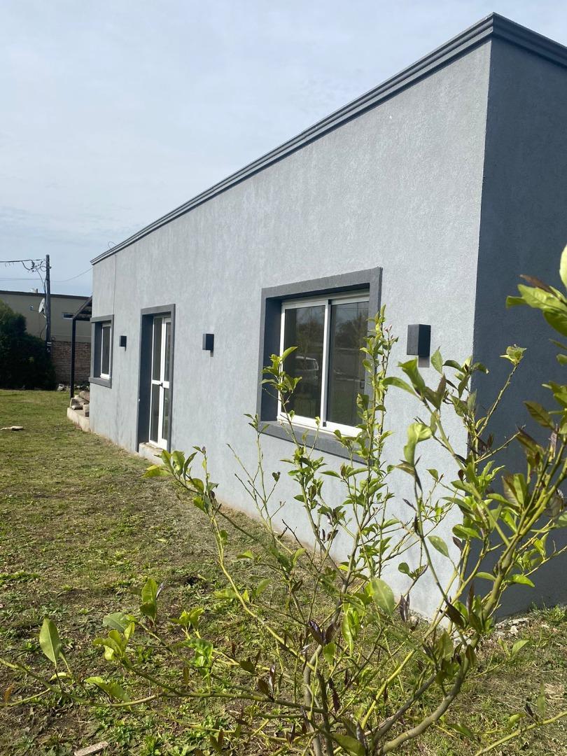 Casa En Venta Barrio Las Moras, Patagones 900