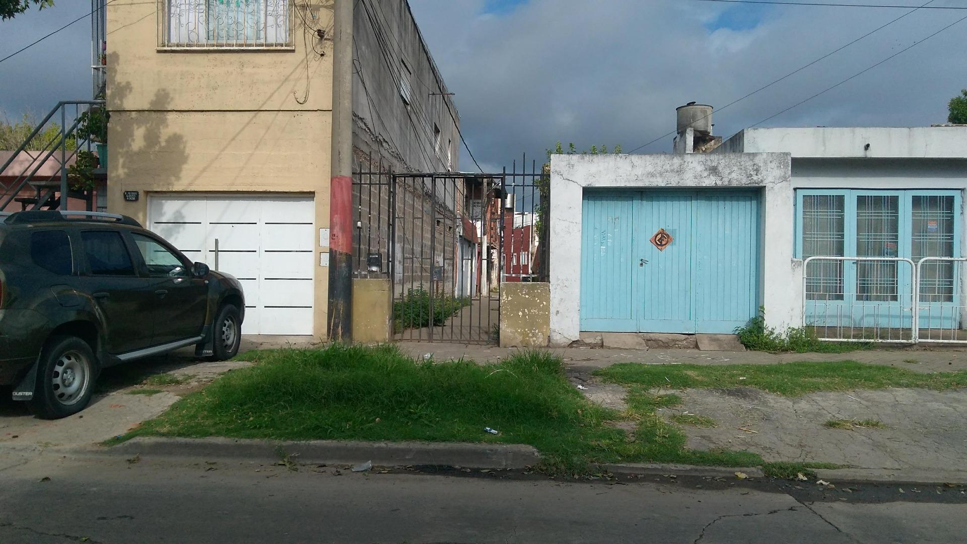 VENDO CASA ZONA SUR DE ROSARIO