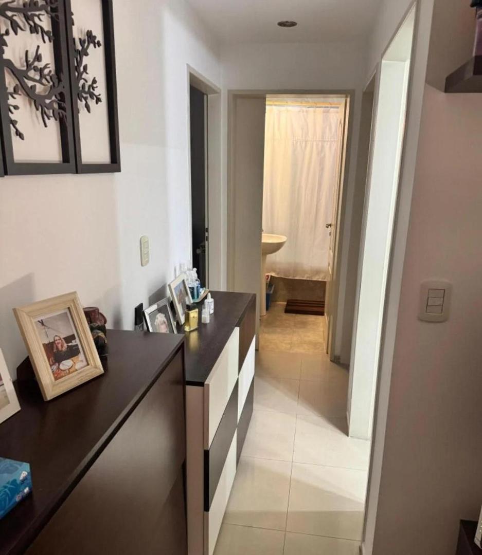 Carlos Antonio López e/ Helguera y Pasaje Juan Pablo Duarte