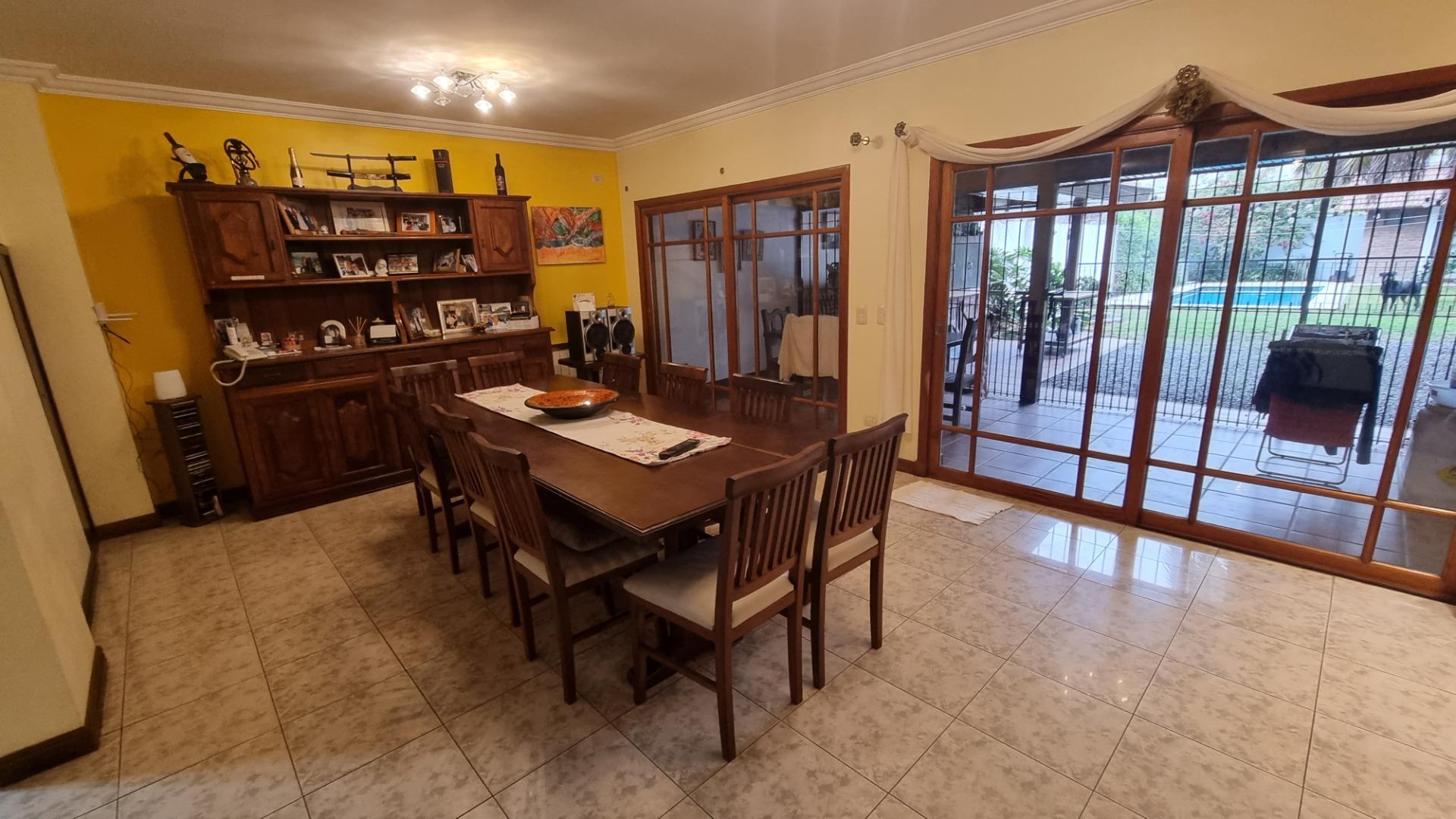 Casa en Venta de 4 dormitorios