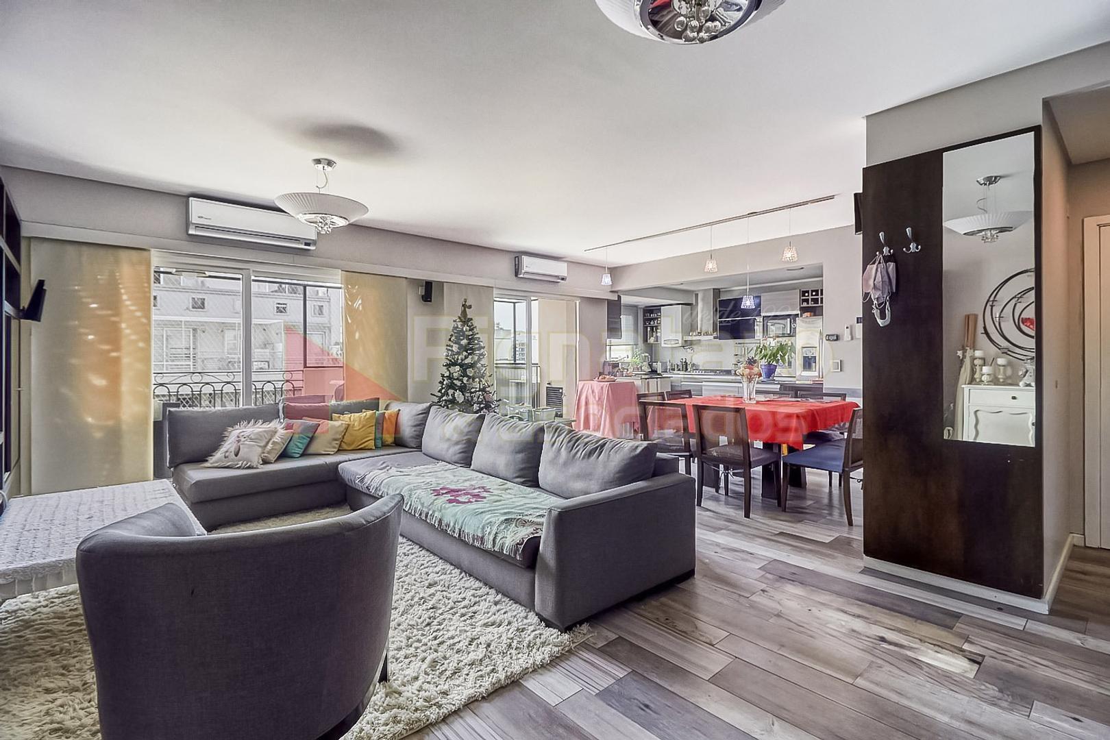 Departamento en Venta de 5 dormitorios