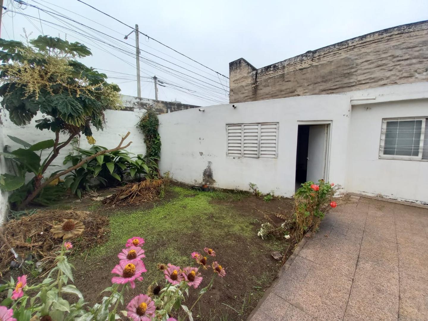 Depto Tipo Casa en Venta de 2 ambientes